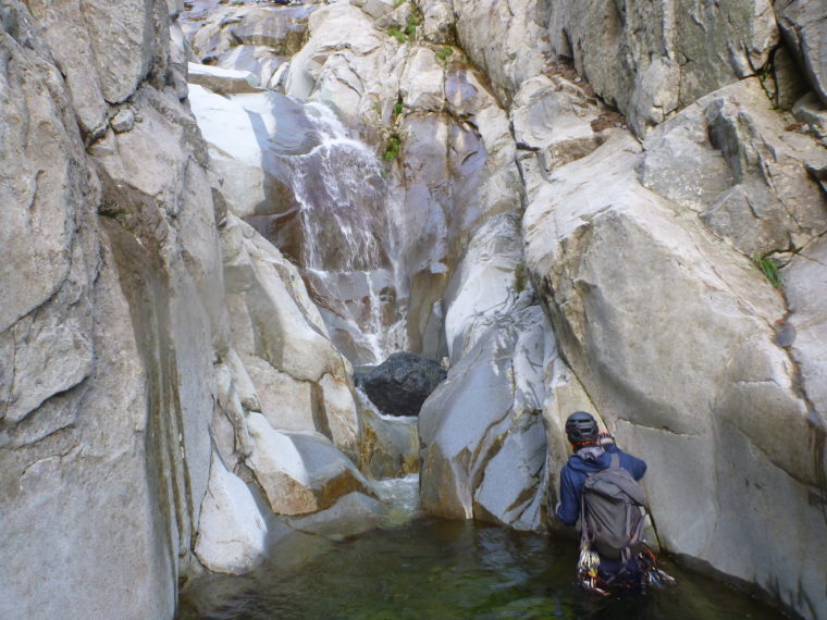 釜の深いナメ滝